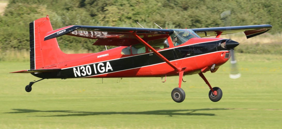 ‘N301GA’ Cessna 180K Skywagon.