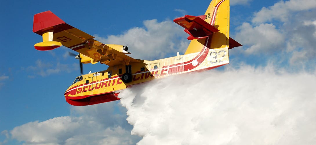 Canadair CL 415