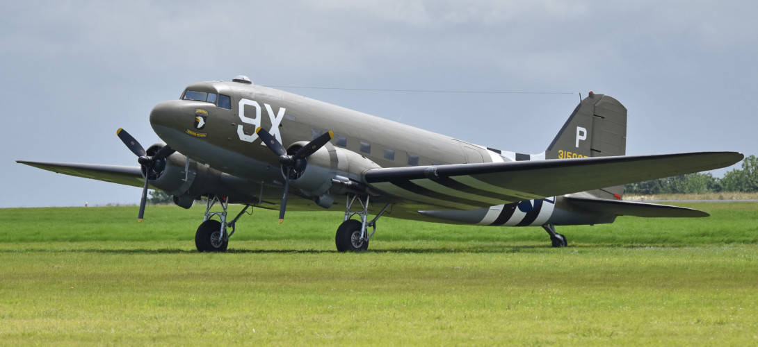 Douglas C 47 DL Skytrain ‘315087 9X P’