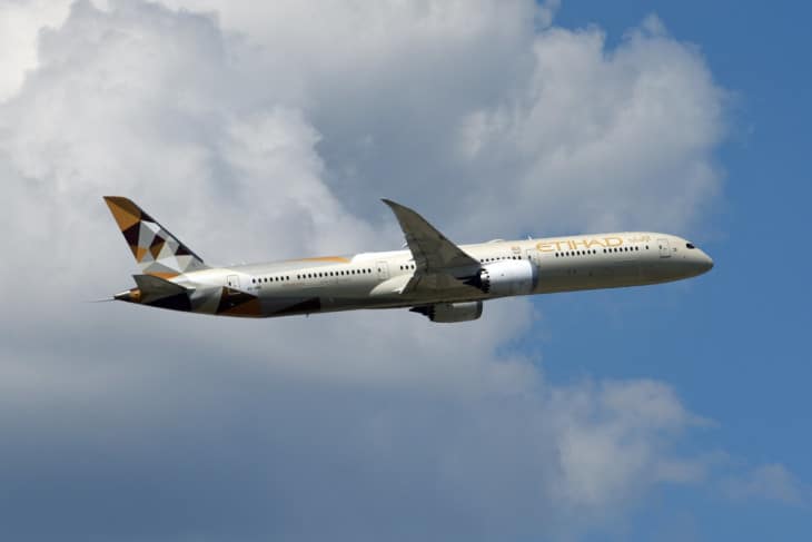 Etihad Airways Boeing 787 10 Dreamliner A6 BME