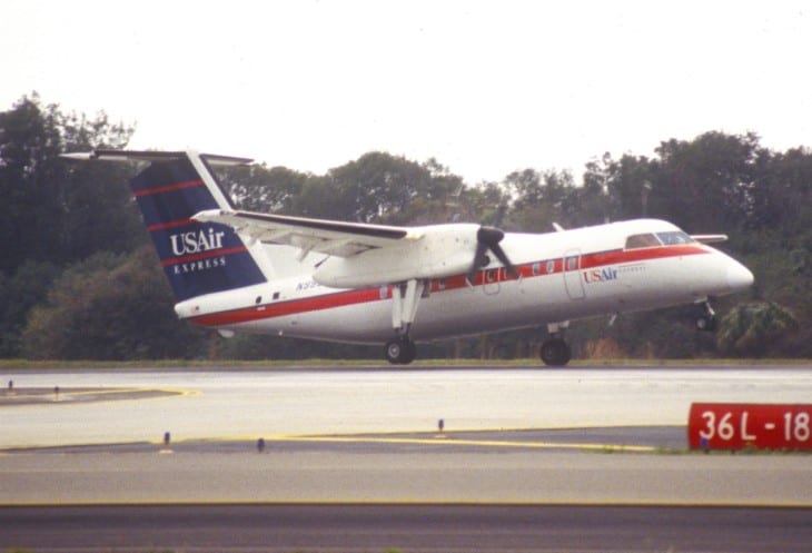 USAir Express DHC 8 202 Dash 8 taking off